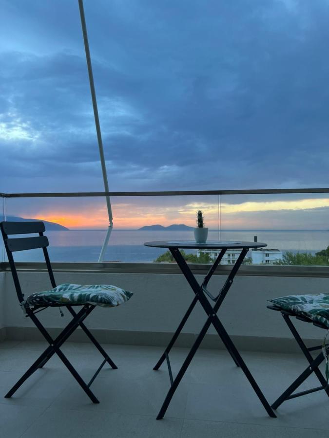 Sunny Breeze Apartment Vlorë Exterior foto